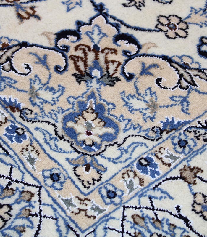 NainTeppich12 La 23 (NainKashmar) – 200 x 118 cm