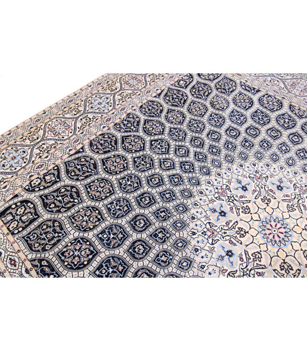 Nain 6 La Tepih sa Svilenim Nitima Br. 402-3 - 304 x 254 cm - Slika 14