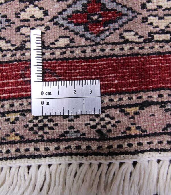 Orijentalni Tepih Buchara No. 218-251 - 242 x 80 cm