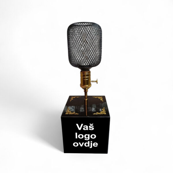 Personalizirana vintage stolna svjetiljka – s vašim logom