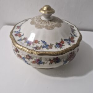 Rosenthal Chippendale zdjela s poklopcem, Njemačka, oko 1930.