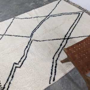 Originalni moderni Berber tepih G325 - 265 x 205 cm