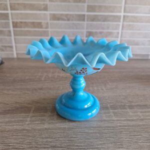 Bidermajerski aufsatz od plavog opalin stakla