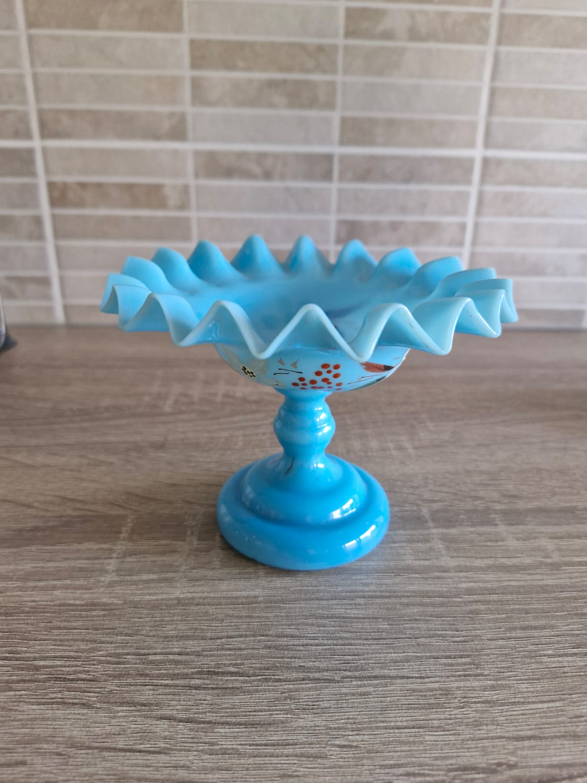 Bidermajerski aufsatz od plavog opalin stakla