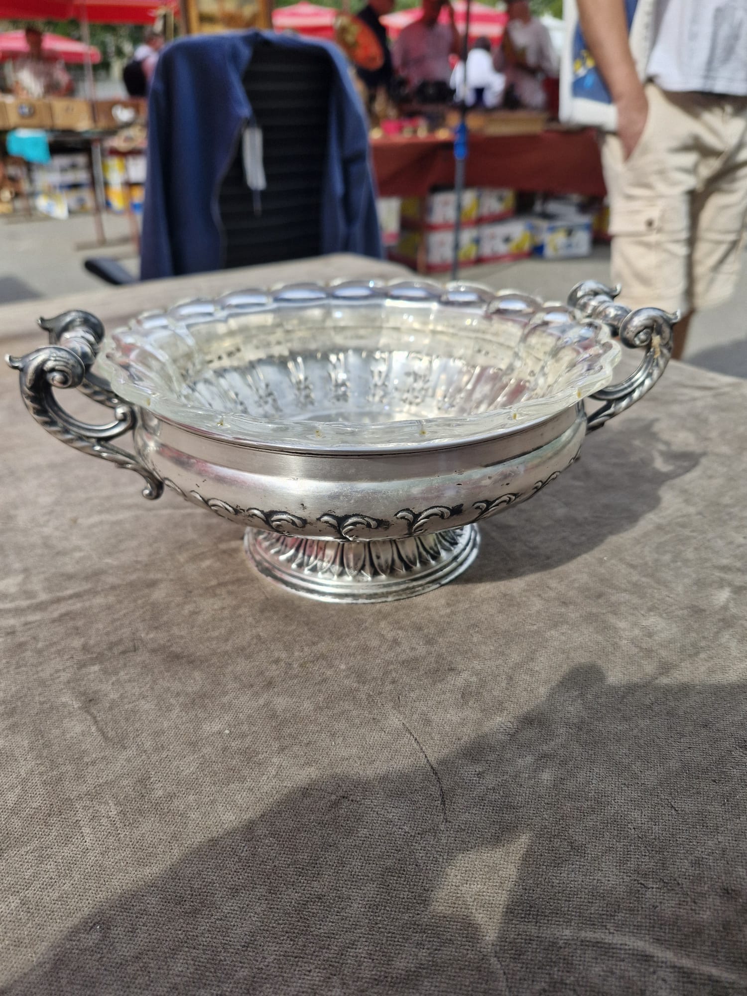 Ukrasna posuda od srebra 270 grama