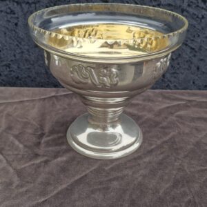 Posrebrena žardinjerica s pozlatom