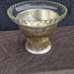 Dekorativna posrebrena žardinjera s kristalnim uloškom