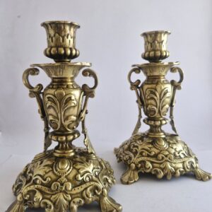 Par francuskih rokoko svijećnjaka od pozlaćene bronce, 1850