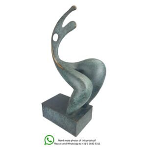 Modernistička brončana skulptura – ženski akt