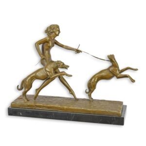 Brončana skulptura „Proljetna igra”